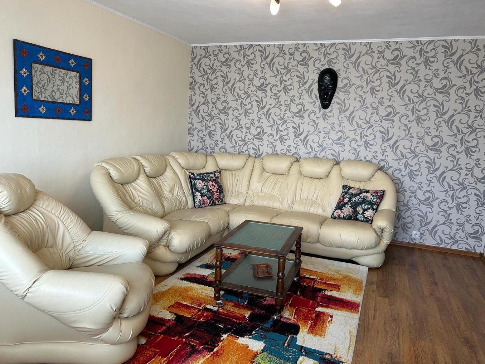 Harmony Luisa Apartment #Enjoy#Otopeni# Kültér fotó